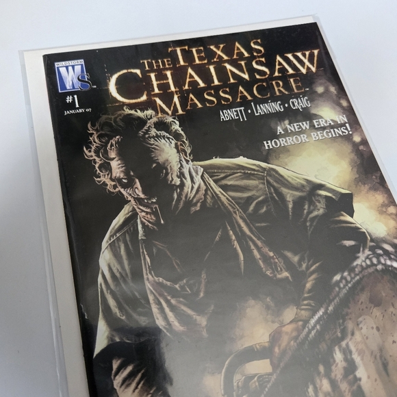 The Texas Chainsaw Massacre Comic #1 Comic Book - Picture 2 of 6